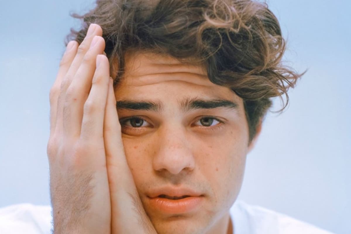 Noah Centineo Dating: Relationship Status Of "The Fosters" Star 