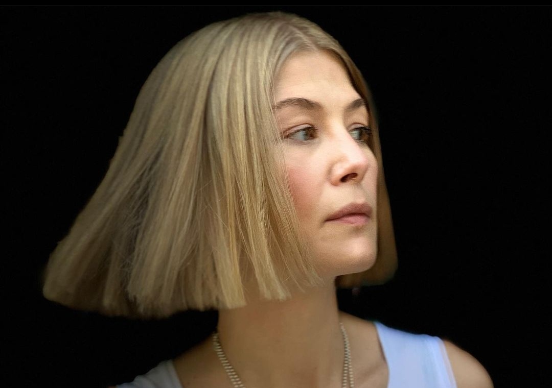 Rosamund Pike's networth