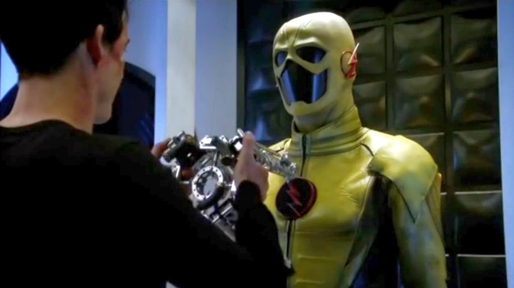 The Flash-Season 1-The Man In The Yellow suit