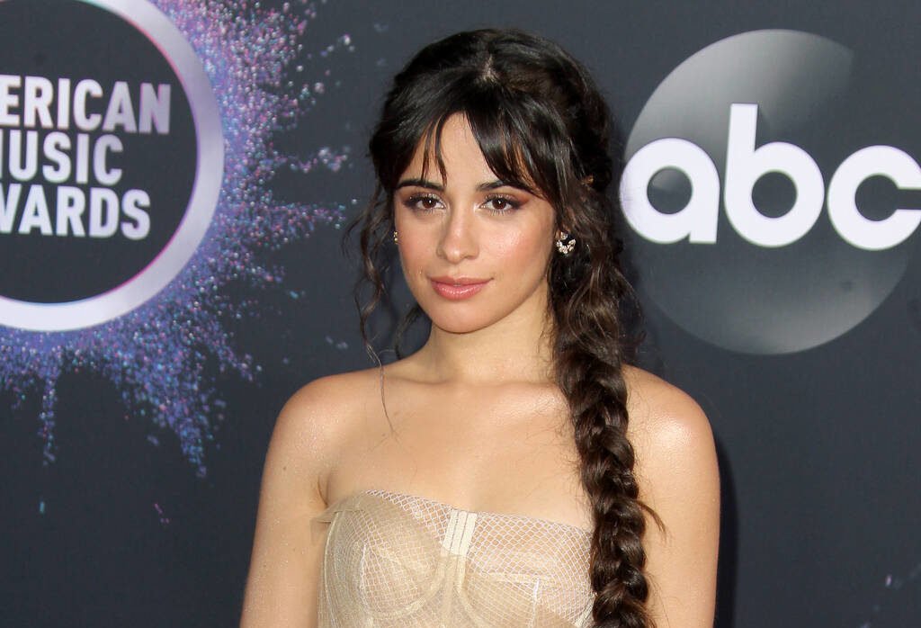Is Shawn Mendes still dating Camila Cabello?
