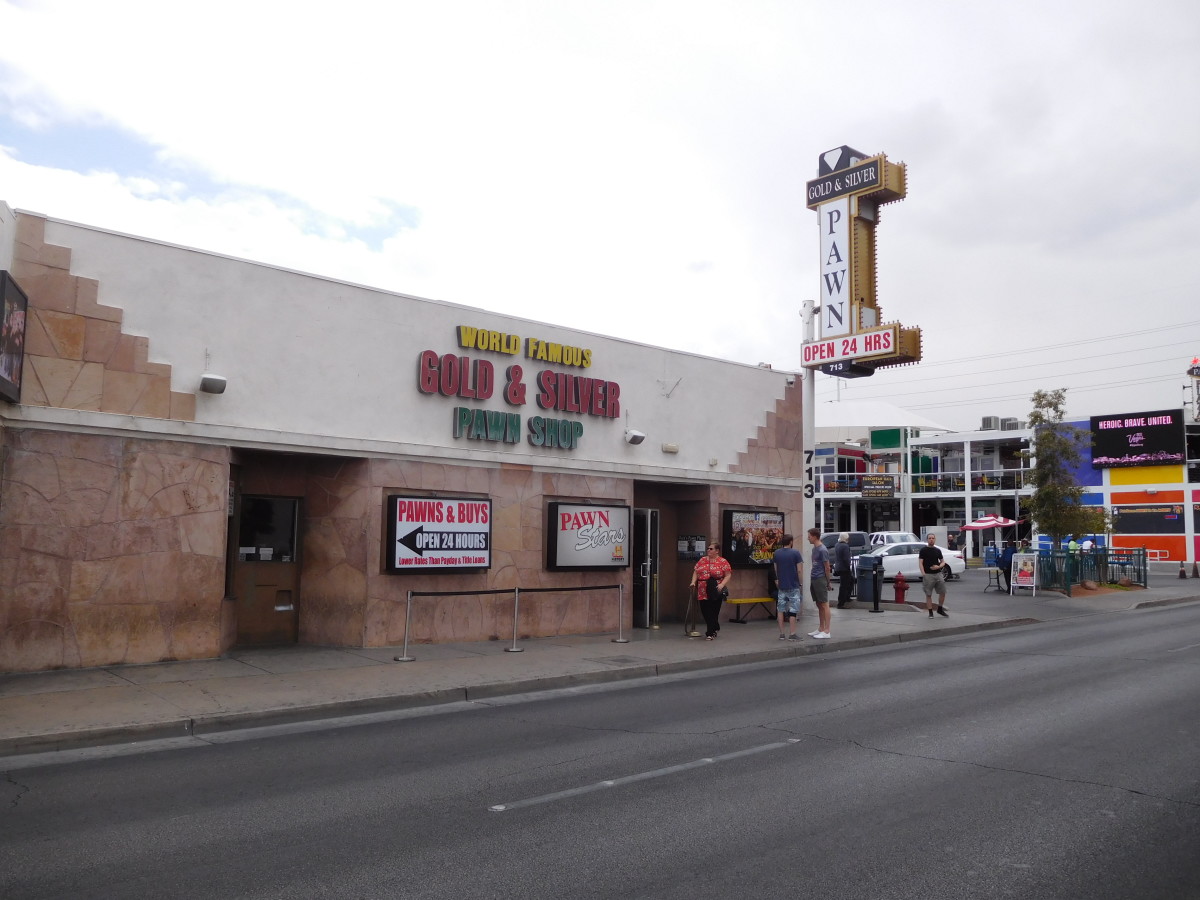 Pawn Stars shop