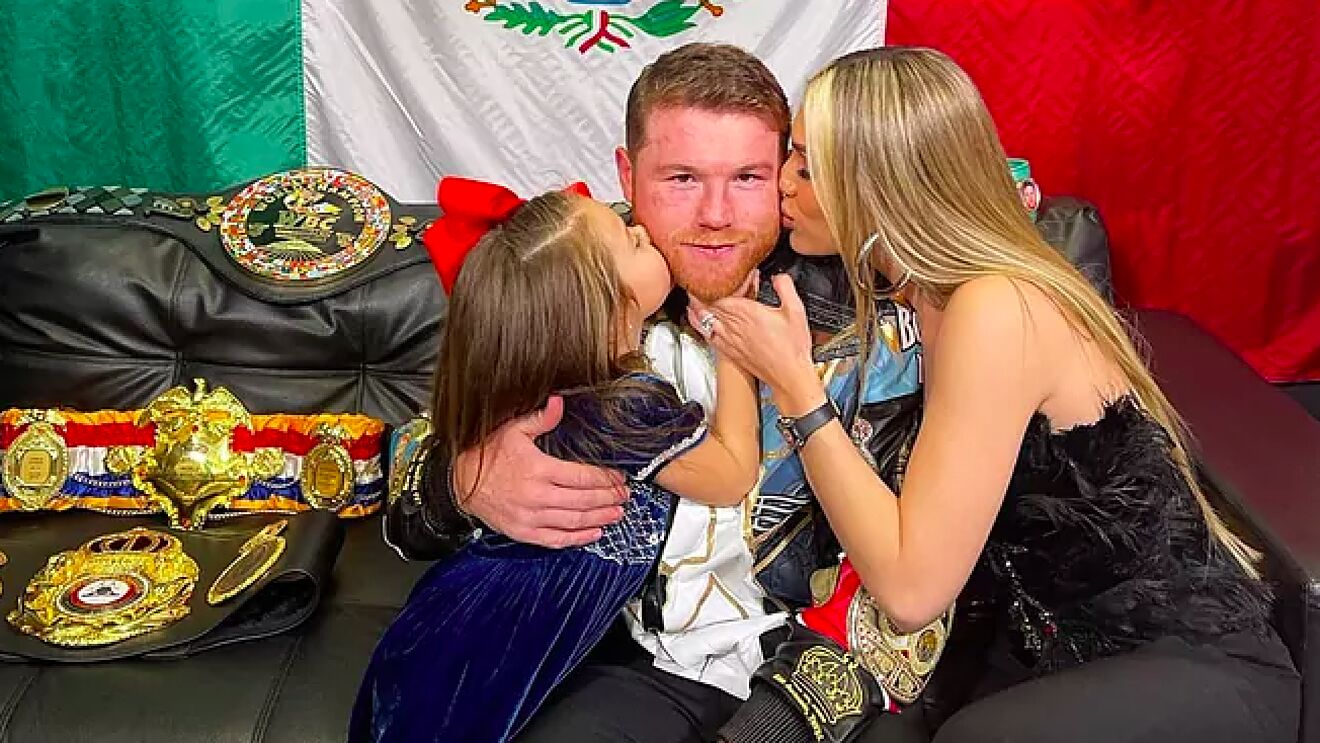 Maria Fernanda Alvarez, Canelo's third daughter, as their first child in 2018