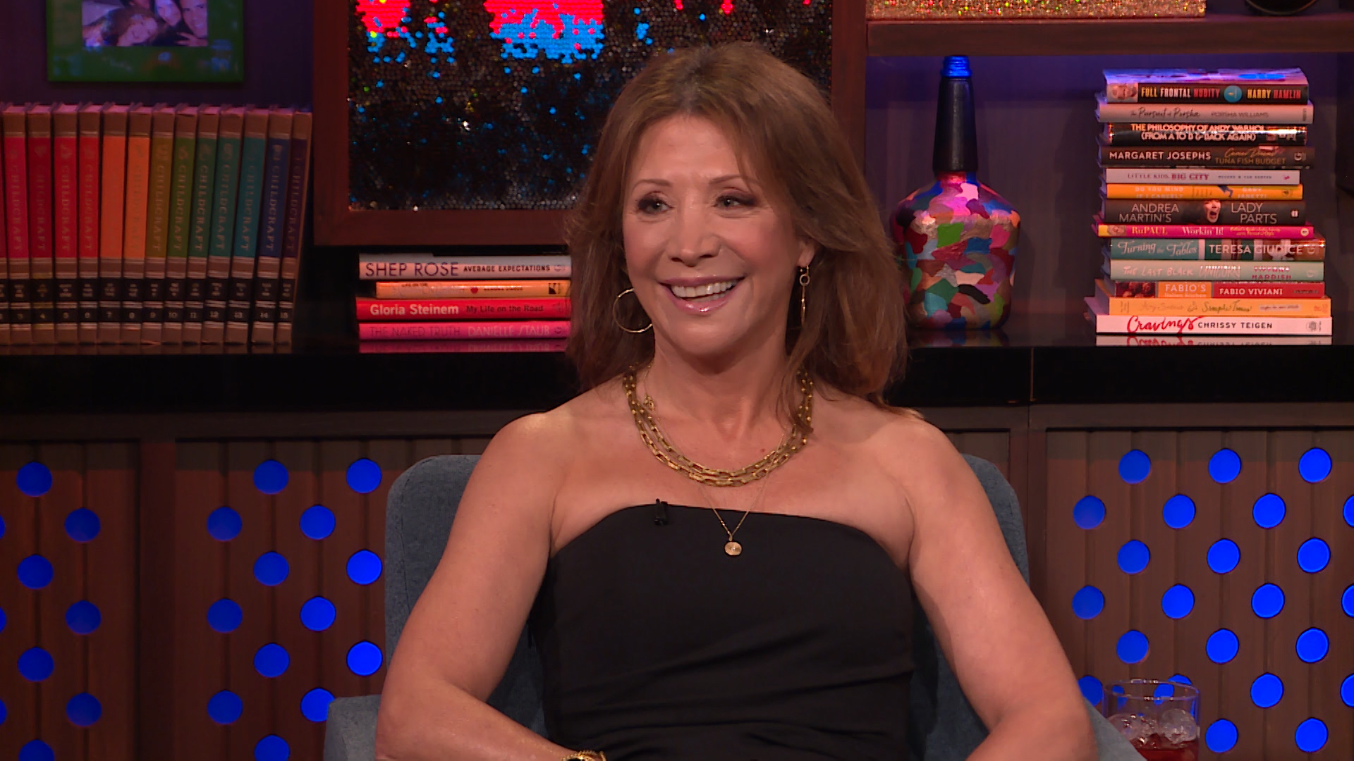 Cheri Oteri has a net worth of $2 million