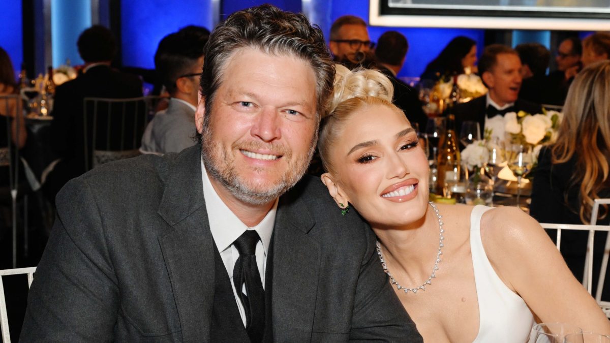 is gwen stefani pregnant with blake shelton?