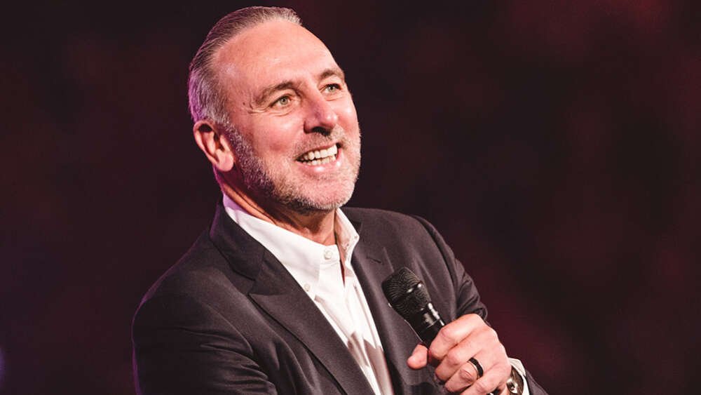 what happened to brian houston