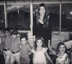 Jenifer along with her five children