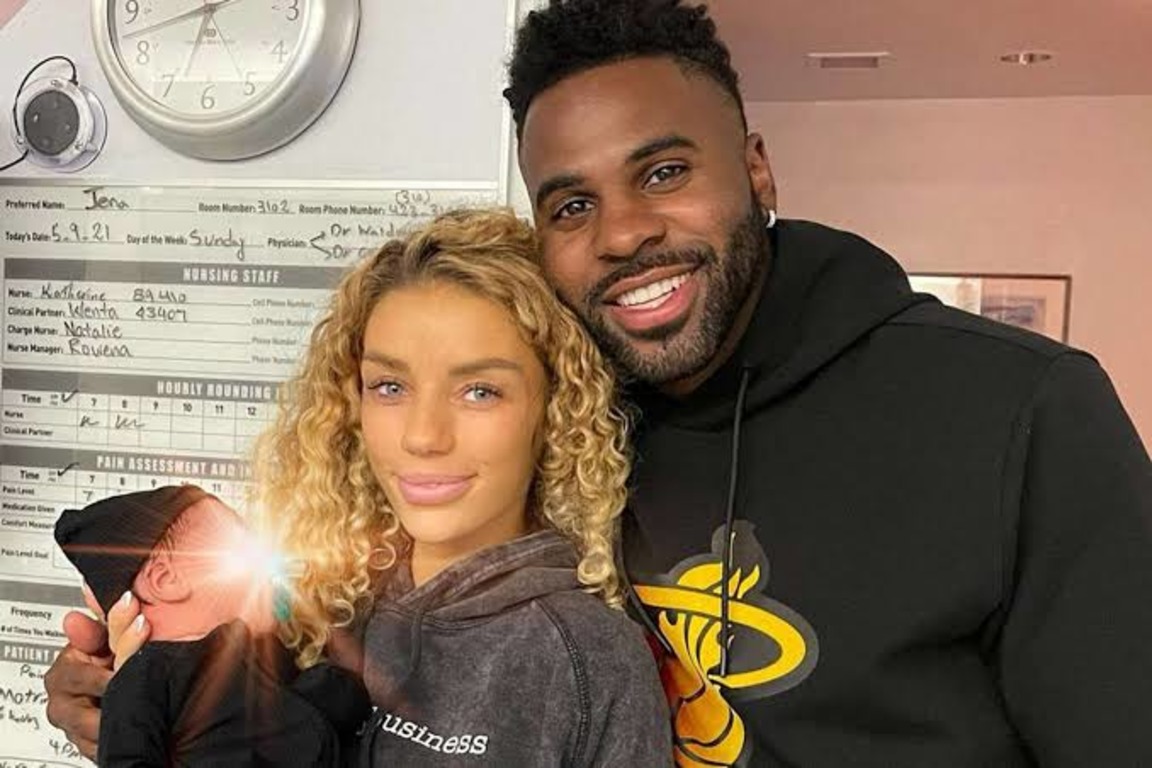 Jason Derulo and Jena Frumes 