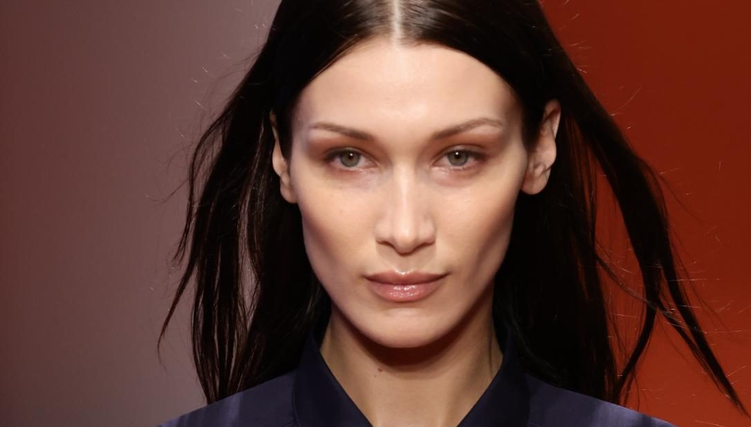 Bella Hadid Estimated Net Worth.