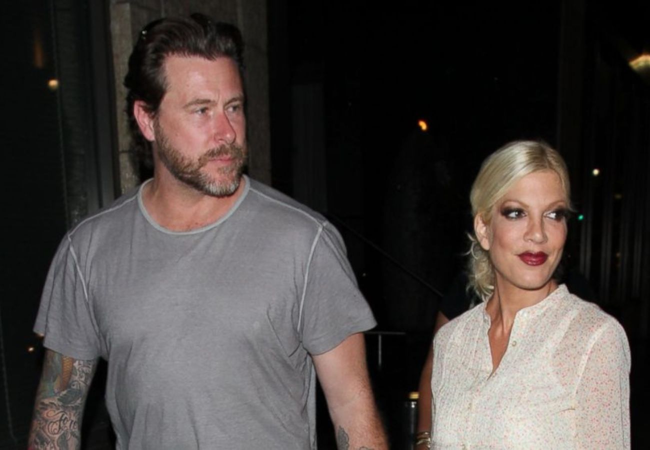 Dean McDermott And His Wife Tori Spelling