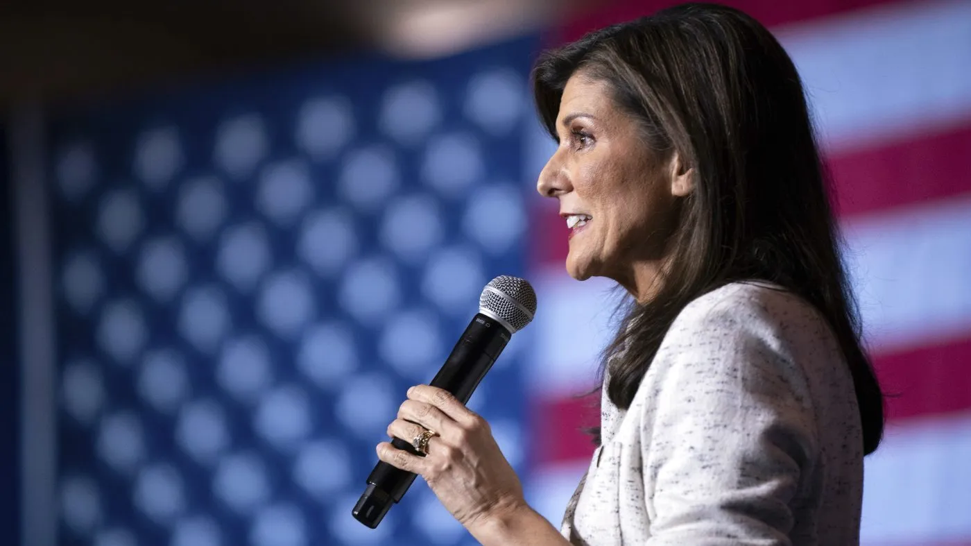 Nikki Haley Supports Abbott in Border Dispute With Biden Administration, Calling It 'Absolutely Ridiculous'