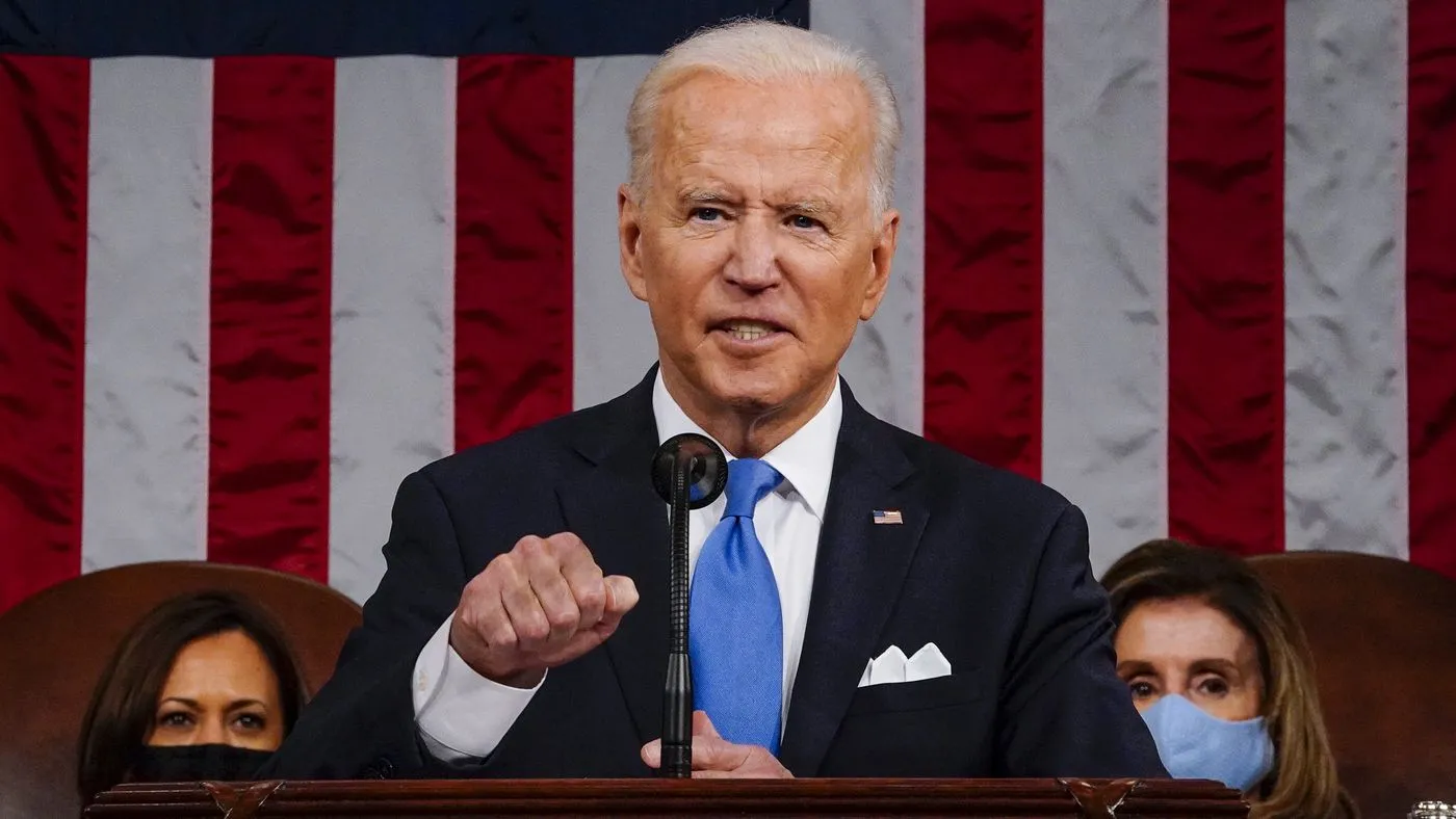 Biden Criticizes Trump's Infrastructure Track Record During a Proactive Midwest Campaign