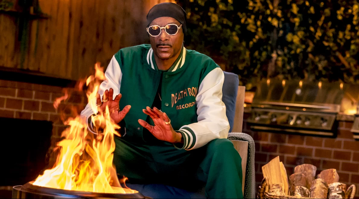 Snoop Dogg's 'Give Up Smoke' Advertisement Went Viral