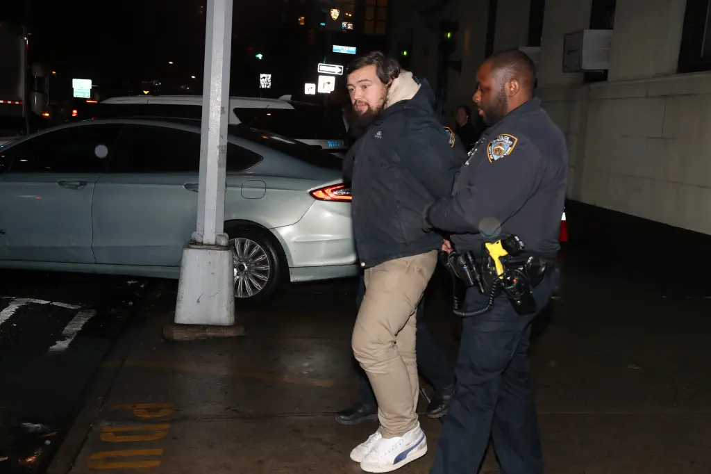 Taylor Swift's Alleged Stalker Arrested Again, This Time After Engaging in Dumpster Diving Near Her New York City Apartment for the Third Time