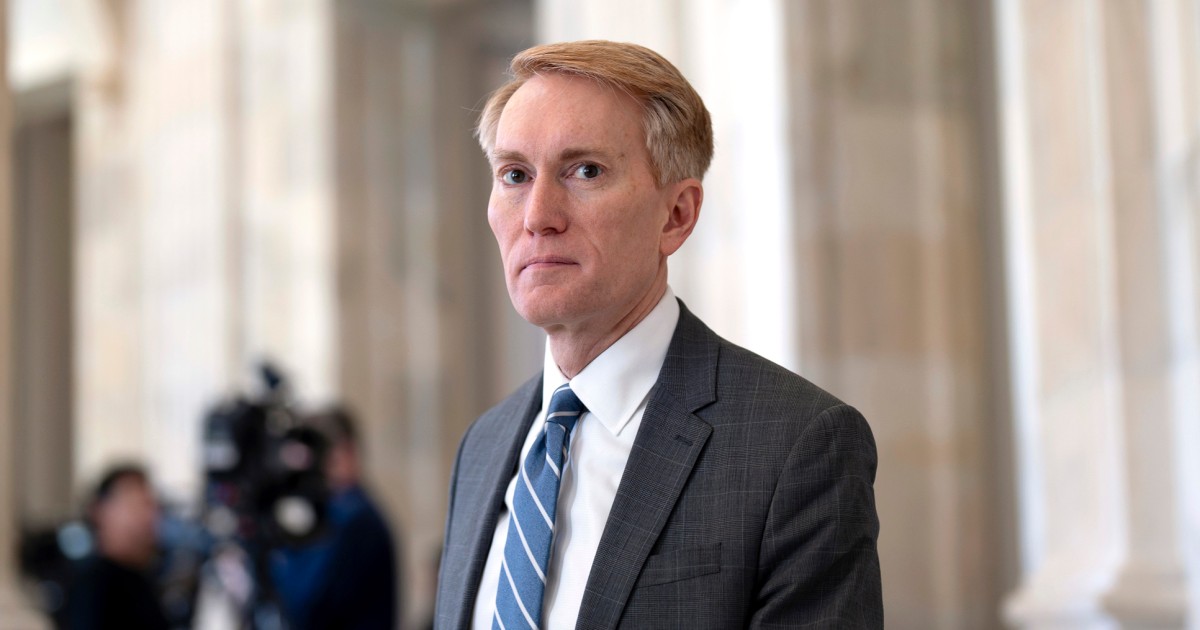 Trump falsely claims he didn’t endorse border bill co-author James Lankford