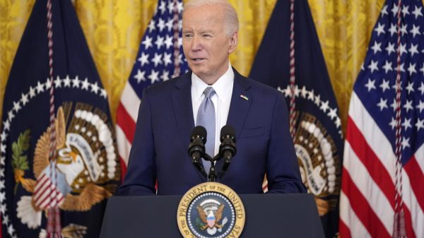 Biden summons congressional leaders to the White House