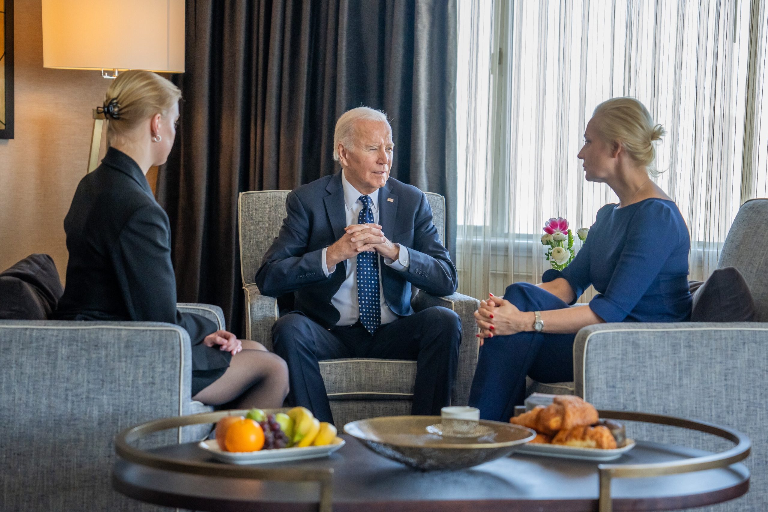 Biden Holds Meeting with Yulia Navalnaya, Widow of Alexei Navalny, Affirms White House