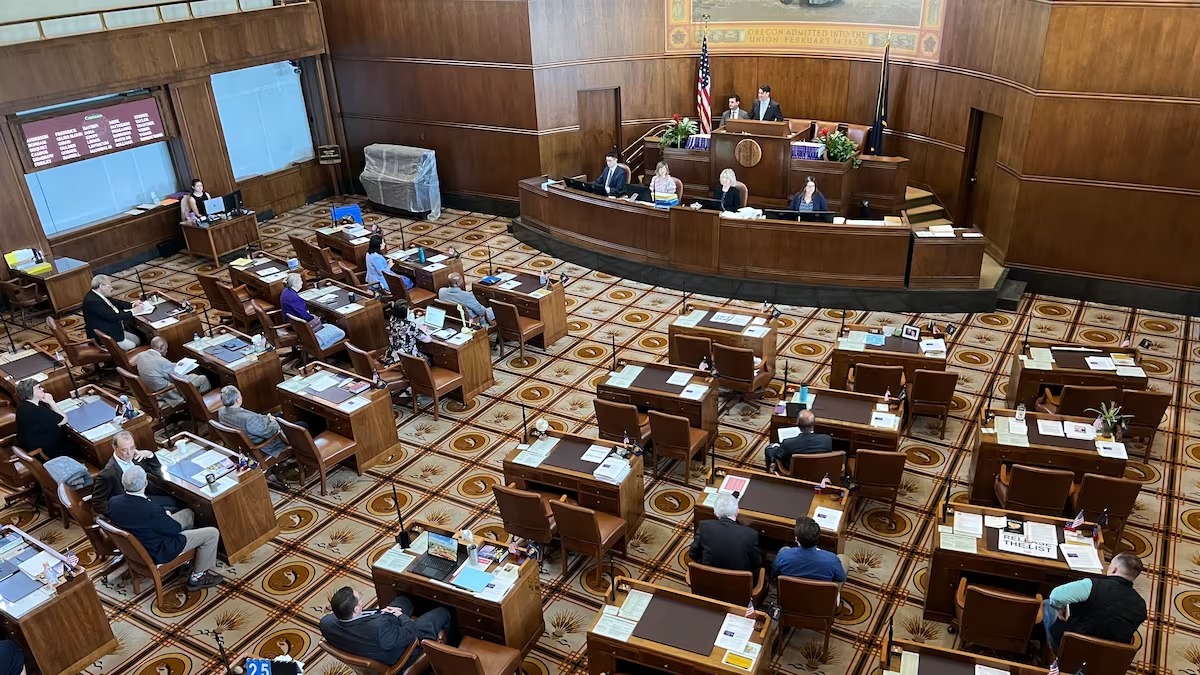 Oregon High Court Rules That 10 GOP State Senators Who Orchestrated Lengthy Walkout Are Ineligible for Reelection