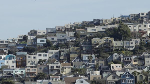 Opinion: Inflation isn’t the real problem for the U.S. economy. The housing shortage is