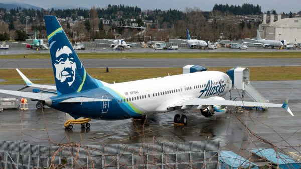 Justice Department investigating door plug blowout on Alaska Airlines flight, report says
