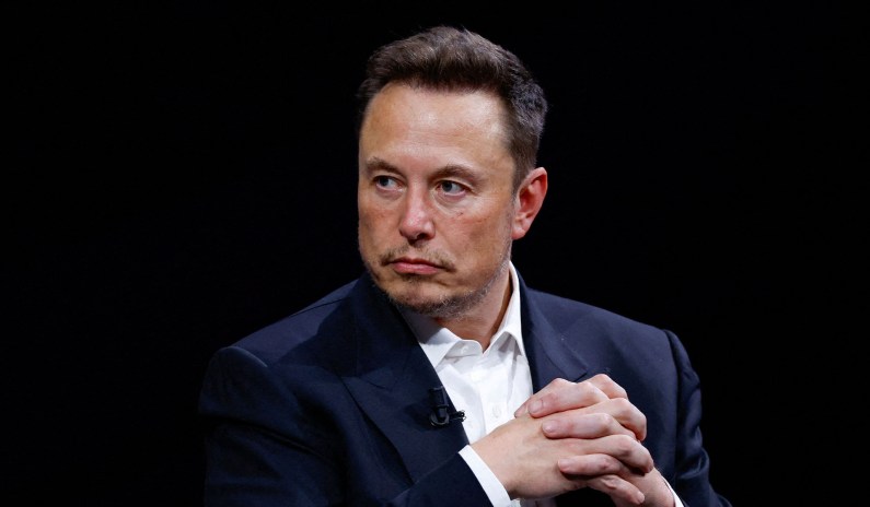 Elon Musk Teases Last-Minute Presidential Endorsement, Says He’s ‘Leaning Away from Biden’