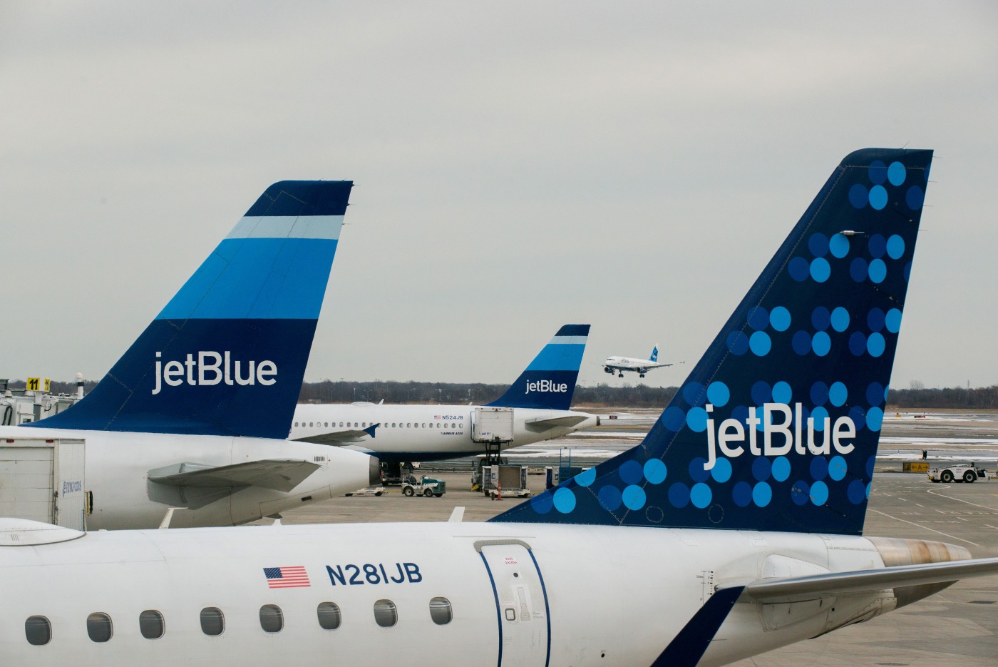 After Merger Setback, JetBlue Announces Reduction in Flights and Routes