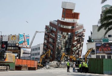 Taiwan Earthquake Injuries Top 1,000, Hotel Workers Still Missing