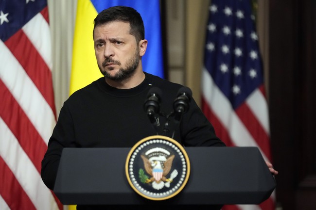 Zelensky Issues Ultimatum, Warns Ukraine ‘Will Lose’ If U.S. Refuses Further Aid
