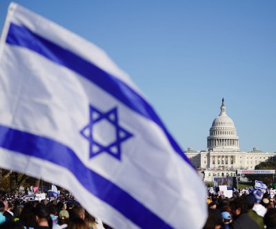 Bipartisan lawmakers introduce bill to counter anti-Semitism