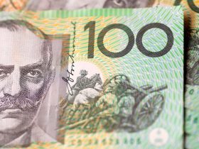Australian Dollar rises to a major level amid mixed labor data, tepid US Dollar