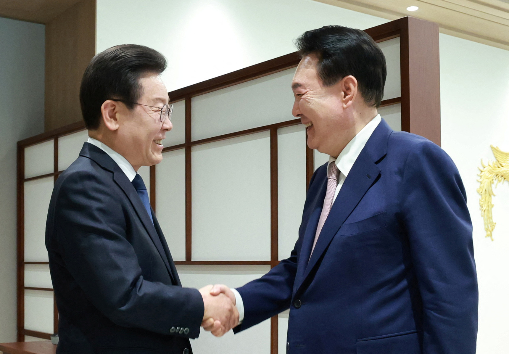 South Korean President and Opposition Leader Meet to Work Together After Election