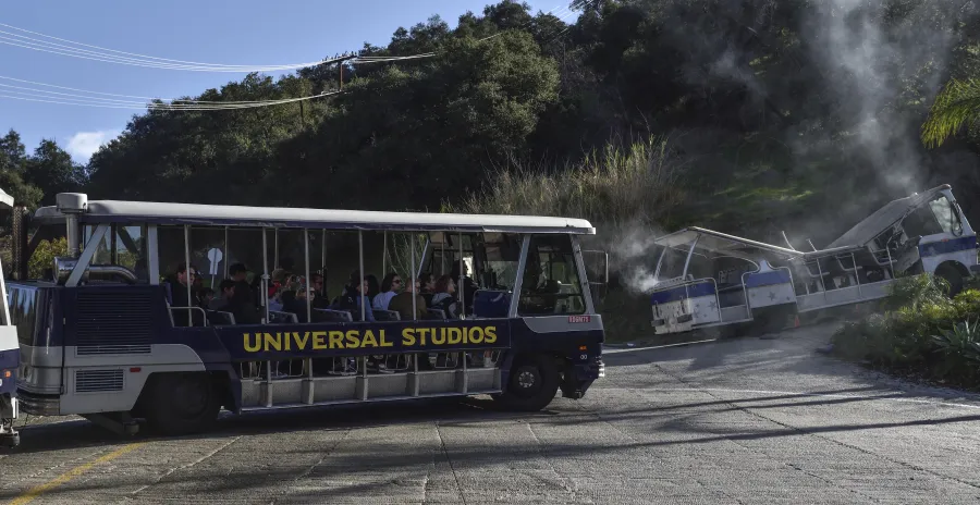 Universal Studios Tram Accident: 15 Hurt, 1 Critical; Investigation Underway