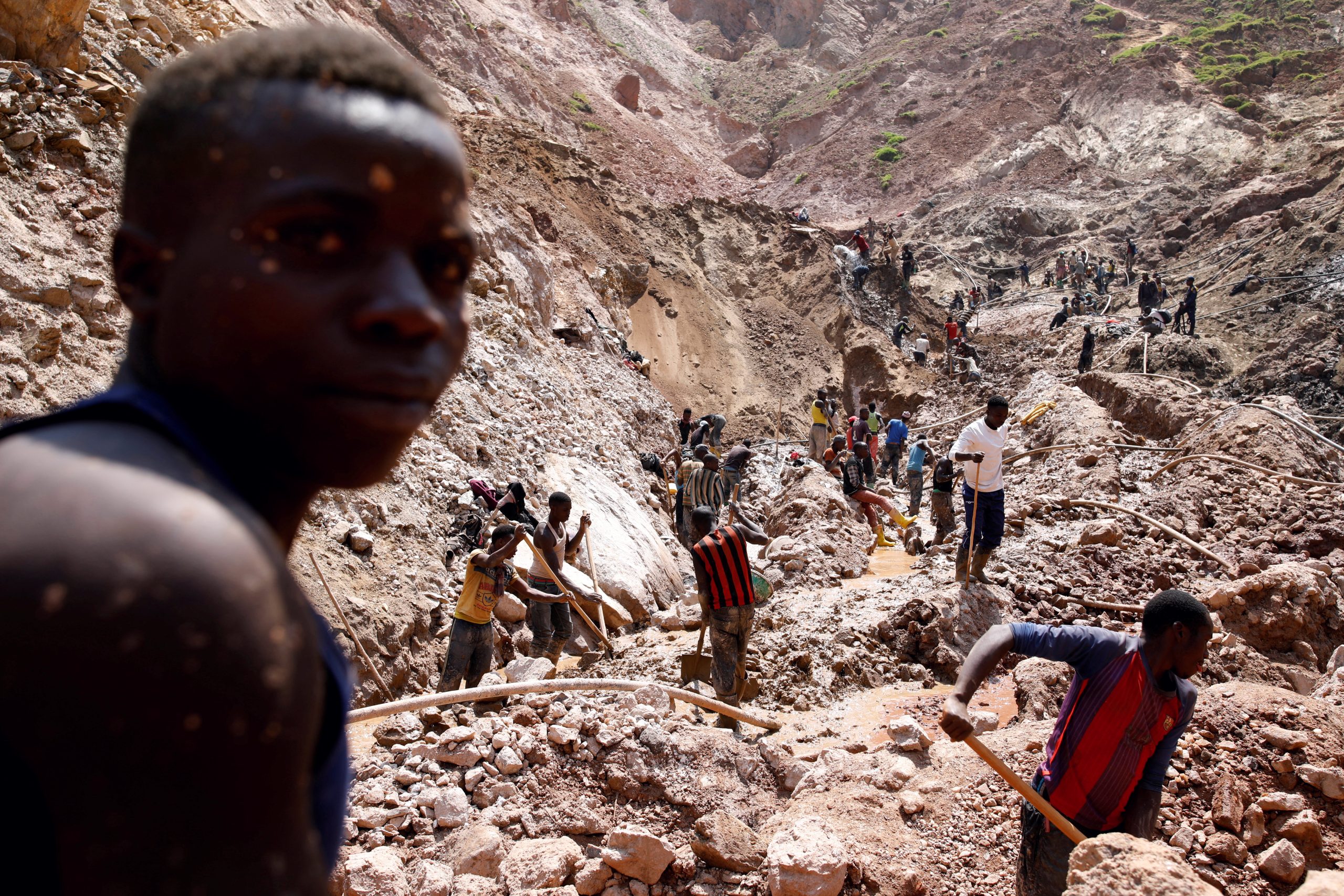 Trump Administration Prioritizes African Mineral Extraction While Balancing Industrialization and Infrastructure Challenges